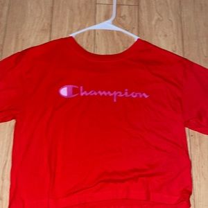 Champion Cropped Tee